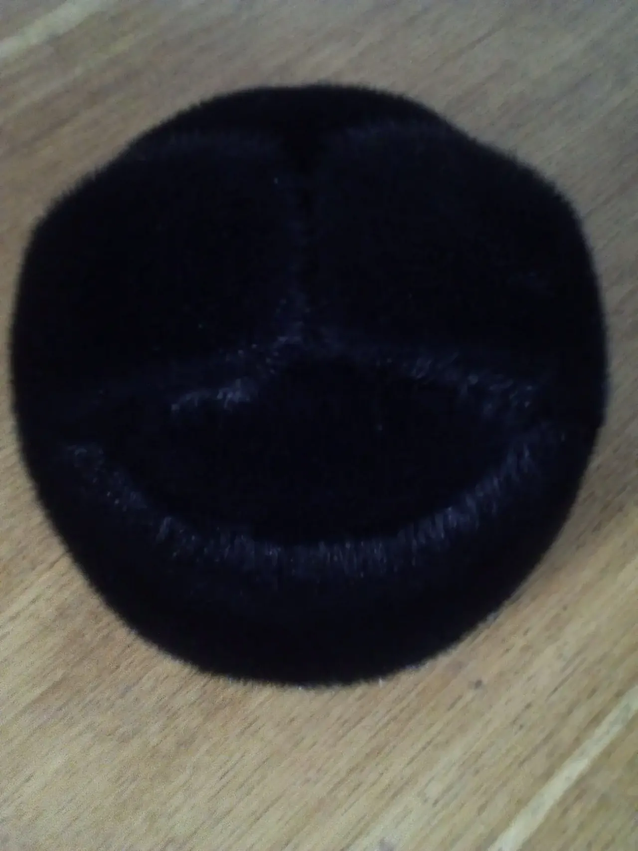 Шапка Нерпа продам 3