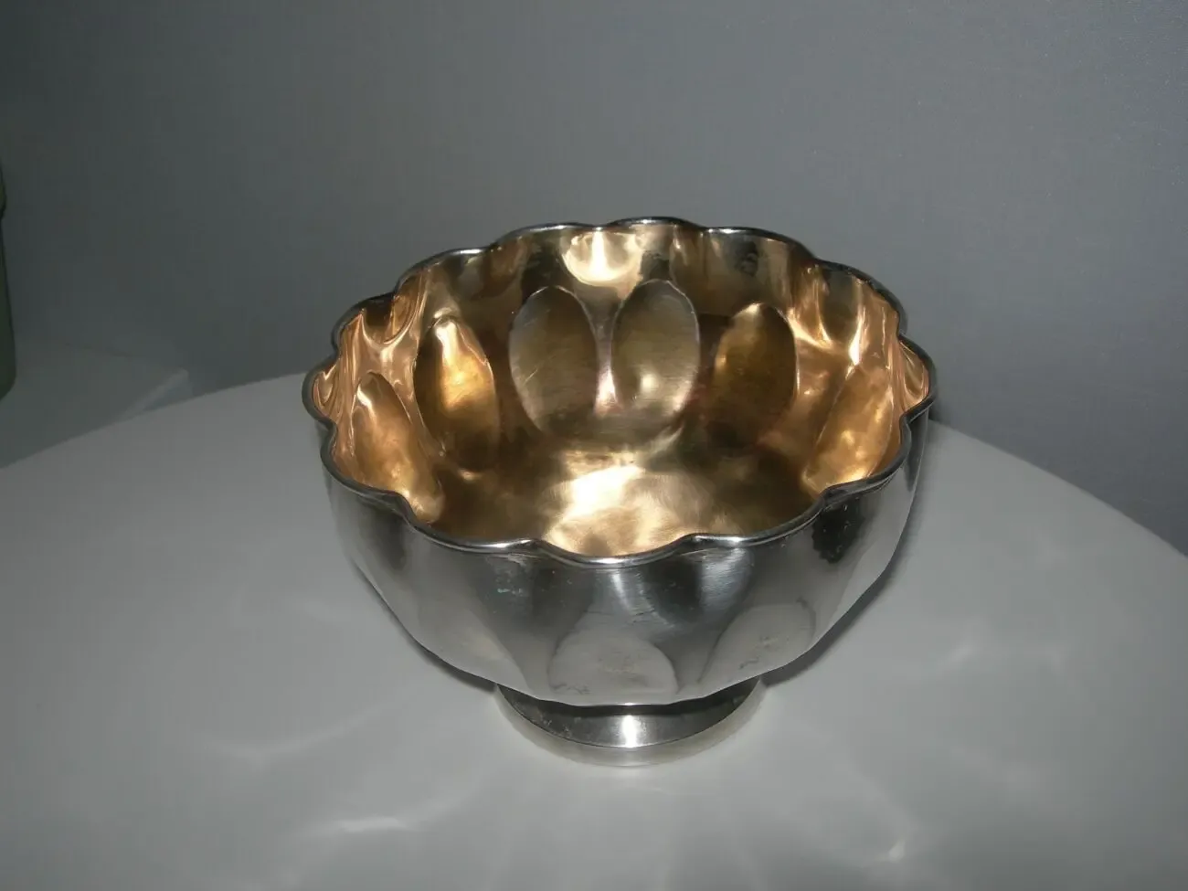 Конфетница, ваза, на ножке, бронза, серебрение, Англия