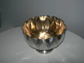 Конфетница, ваза, на ножке, бронза, серебрение, Англия