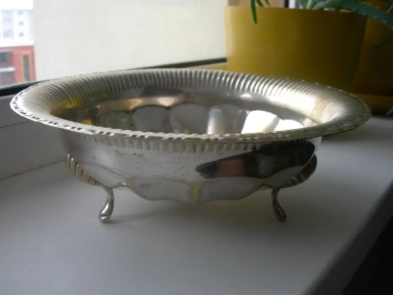 Блюдо, ваза, на лапах, бронза, серебрение, Англия