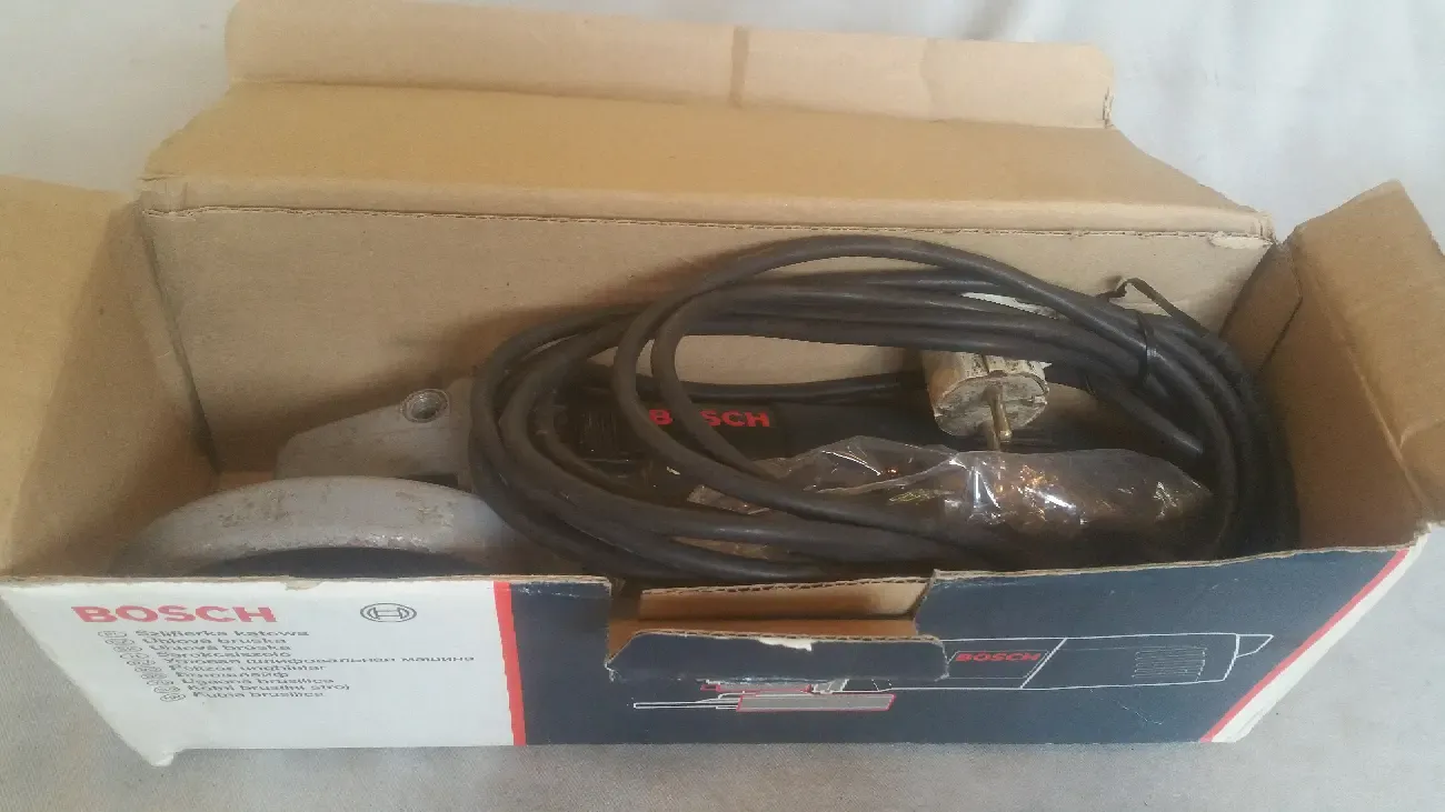 Продам УШМ Bosch GWS 10-125C оригинал 3