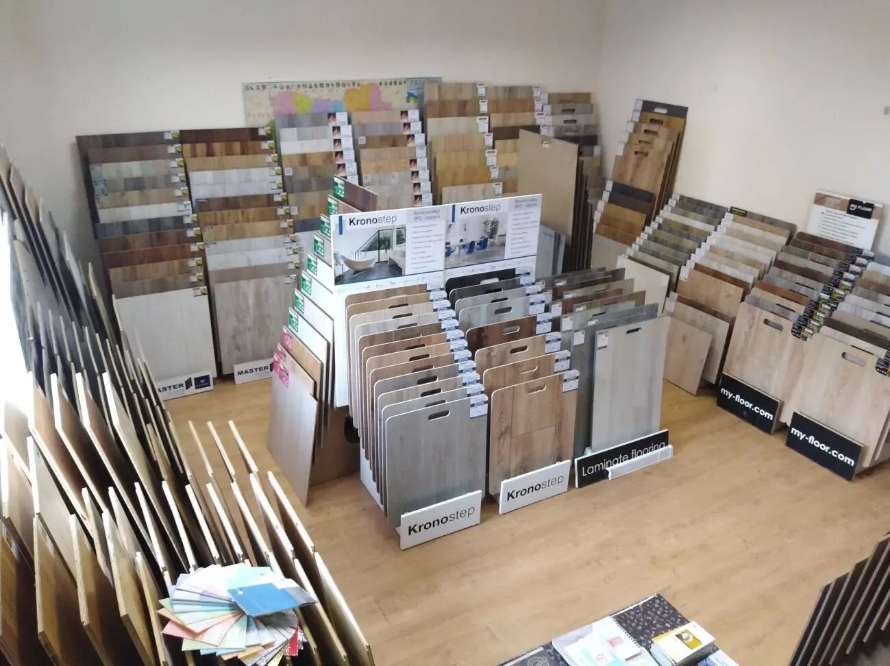 Ламинат. Виниловый пол. Паркетная доска. Напольные покрытия.