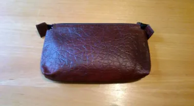 Косметичка из натуральной кожи