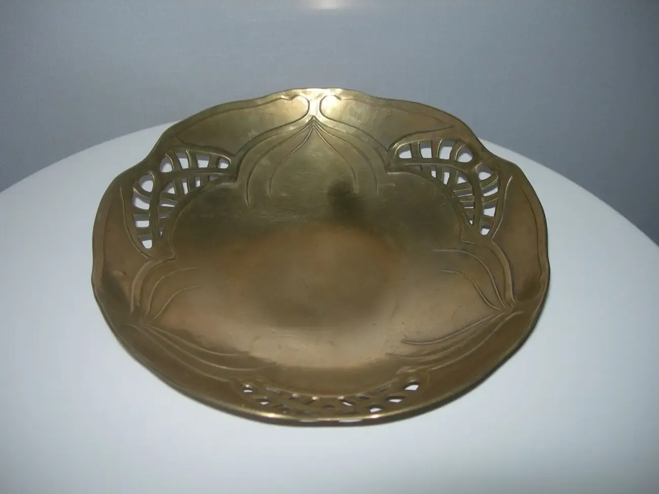 Блюдо, фруктовница, бронза, рельефное, 24 см, Франция 4
