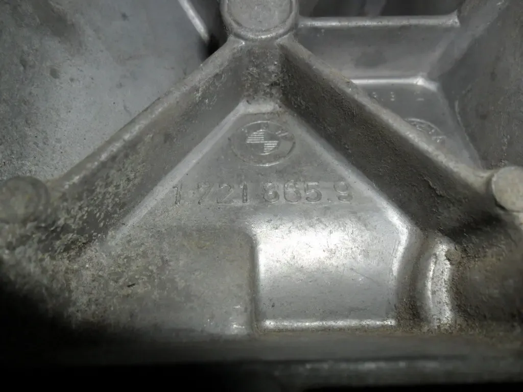 BMW 1721865, Кронштейн генератора БМВ М40, BMW 12311721865, оригинал 5
