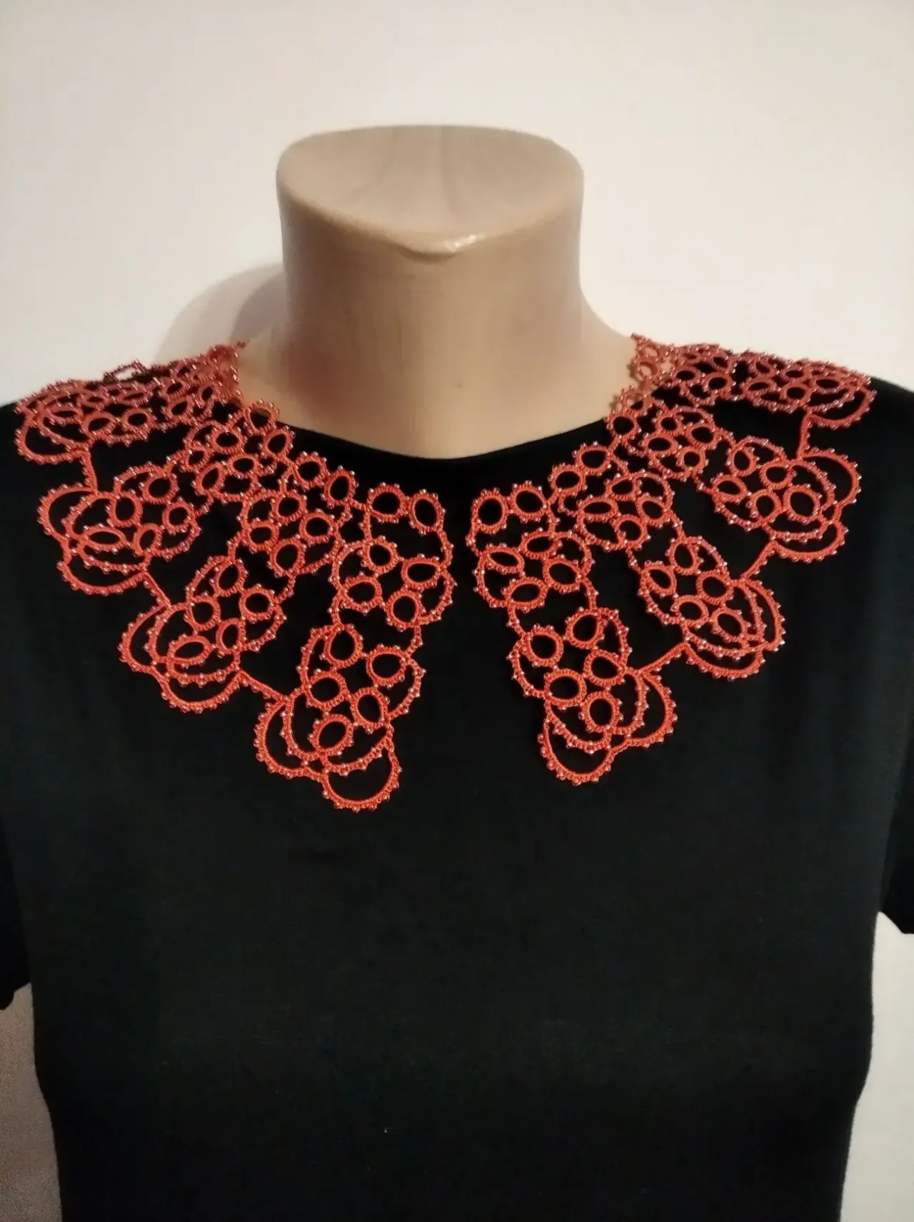 Комір мереживний Туліп. Техніка фріволіте. 8