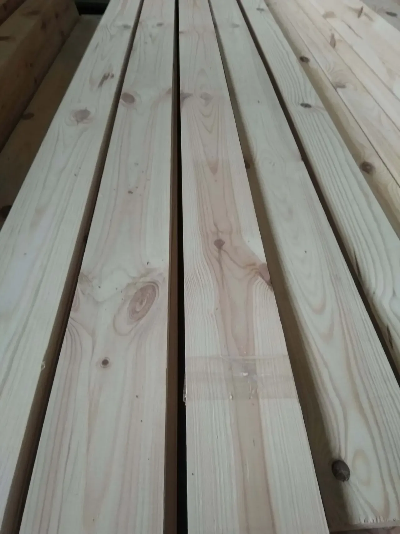 Брус строганный сухой доска строганная сухая Сосна доставка рейка 3