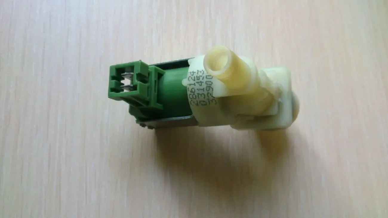 Впускной клапан для стиральной машины 1/180 Zanussi/Electrolux 4