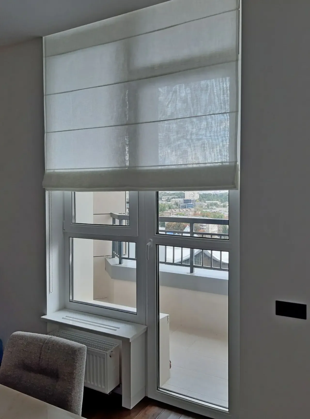 Римские шторы, пошив, дизайн  Киев, Соломенская площадь 3