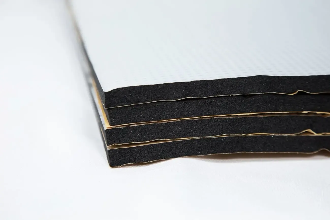 Вспененный каучук 10 мм фольгированный  Шумоизоляция  Теплоизоляция 3