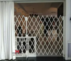 Раздвижные решетки Prof Strong для ограничения доступа  Софиевской Бор