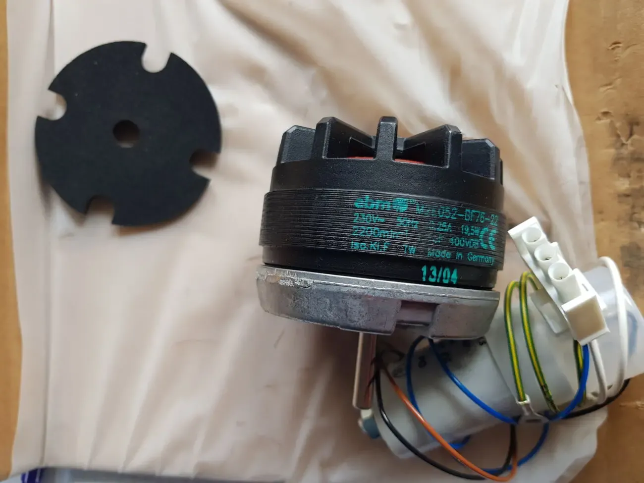 EBM Papst  M2E052-BF76-22