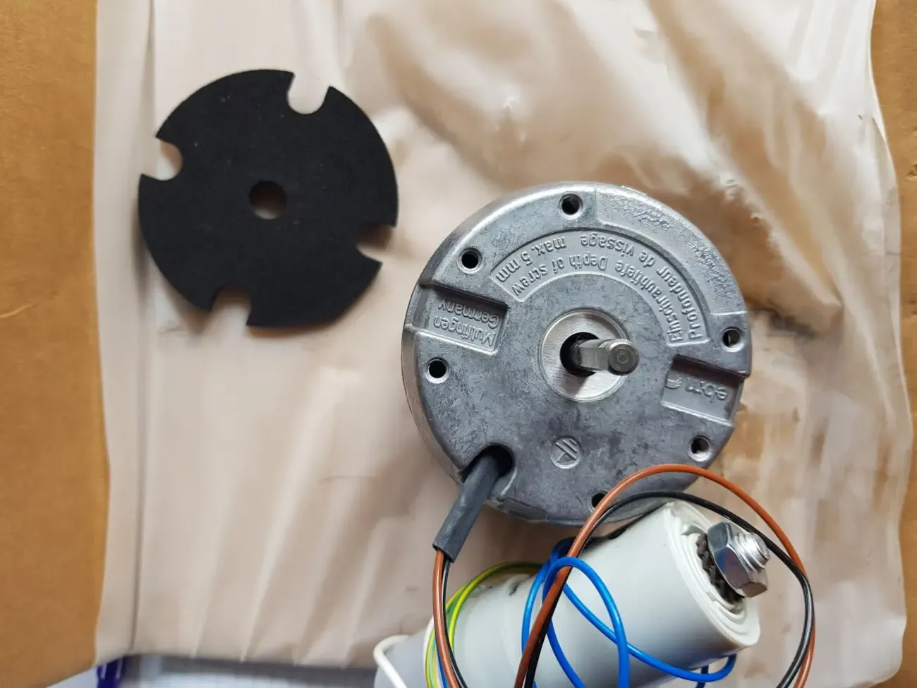 EBM Papst  M2E052-BF76-22 8