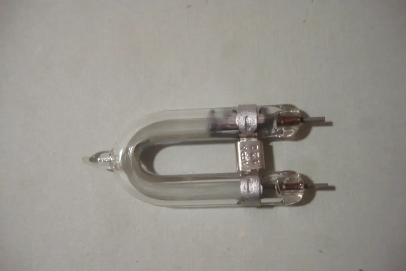 Лампа  импульсная ИФК - 120   Спектральная 6