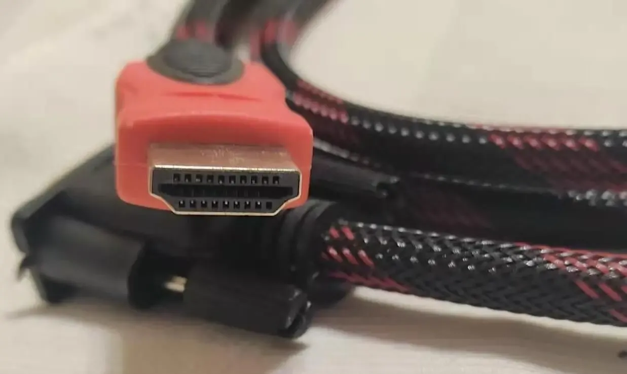 Высокоскоростной позолоченный усиленный кабель GBX HDMI-VGA 3