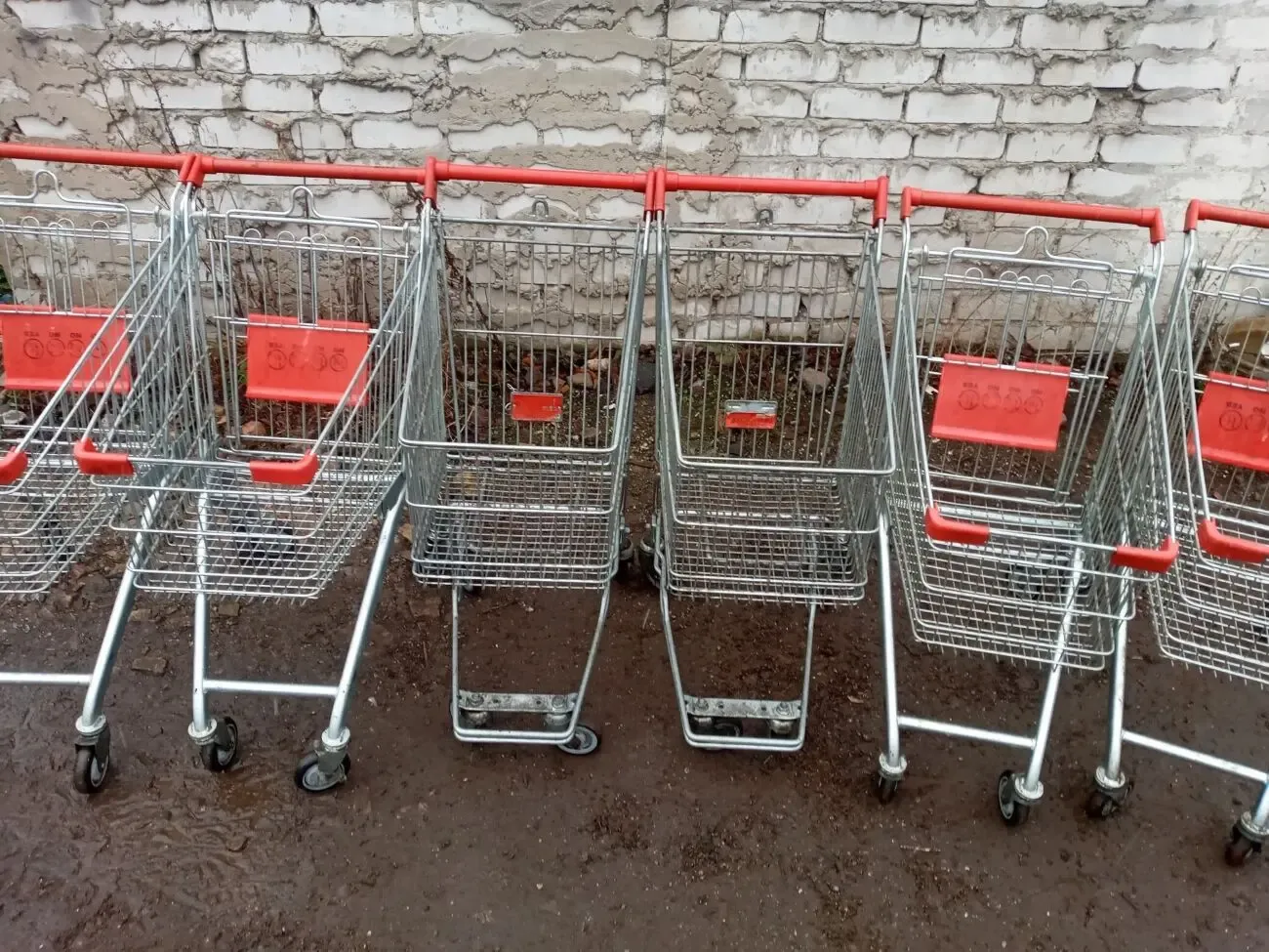 Тележки торговые для магазинов б/у, покупательские тележки 80 л. б/у 4