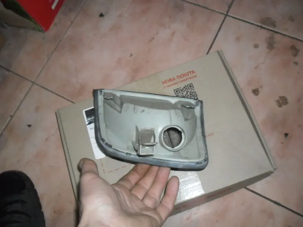 Поворотник Мерседес 124, Tyk 18-3289, передний правый 4