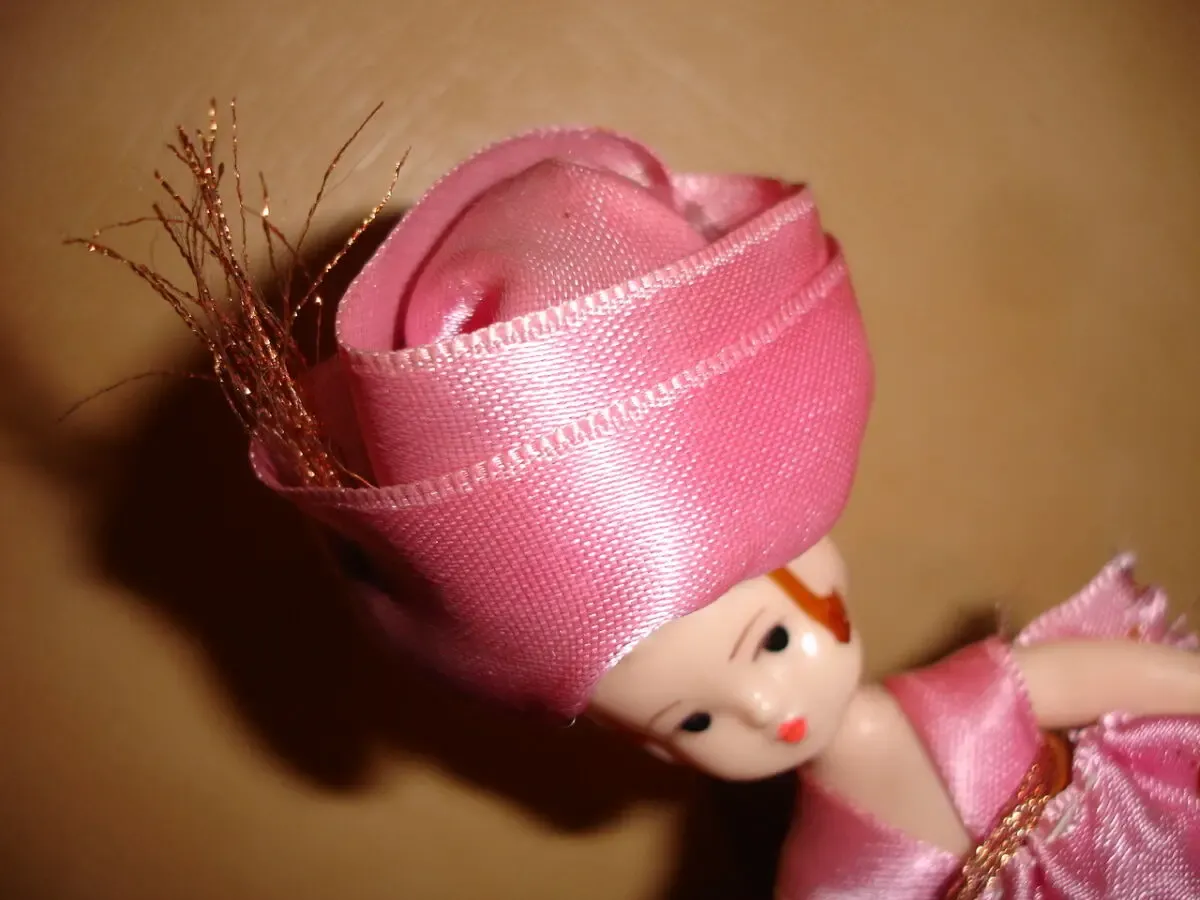 Подарки/подарунки ручної роботи - СОБАКА і ЛЯЛЬКА; стан нових 9