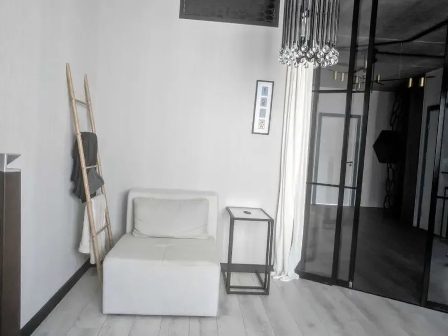 Продажа 3 комн квартиры с дизайнерским ремонтом 5