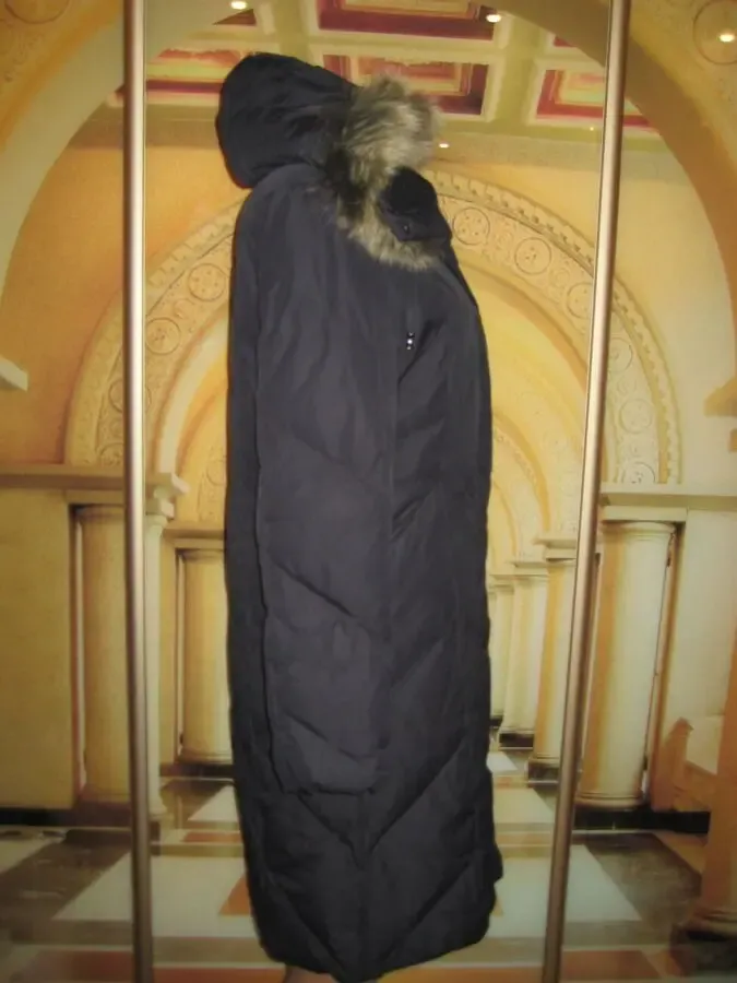 Женский пуховик, курточка, пальто S-M размер 2