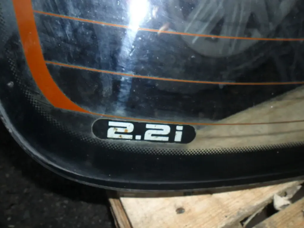 Стекло заднее Мазда 929, седан, 87-92 год, оригинал, Mazda 929 5