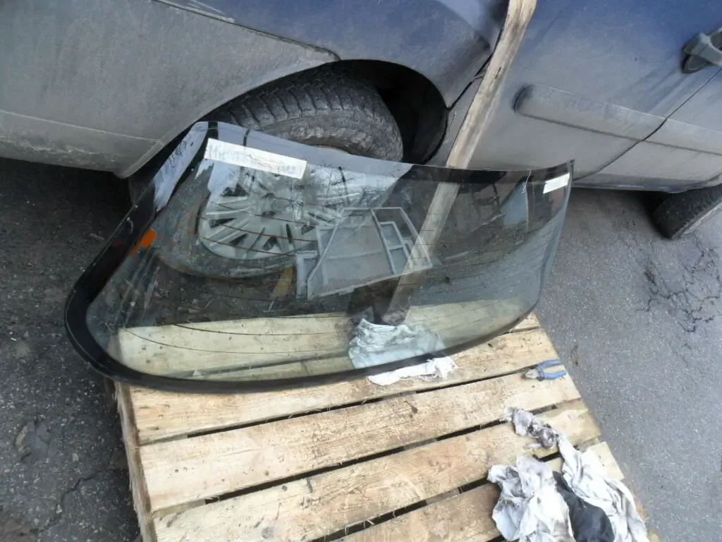 MB479964, Стекло заднее Мицубиси Ланцер, седан, 88-92 год, оригинал 5