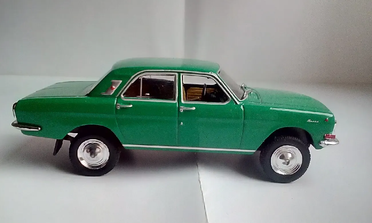 Газ 24-95 Модель  1:43 4