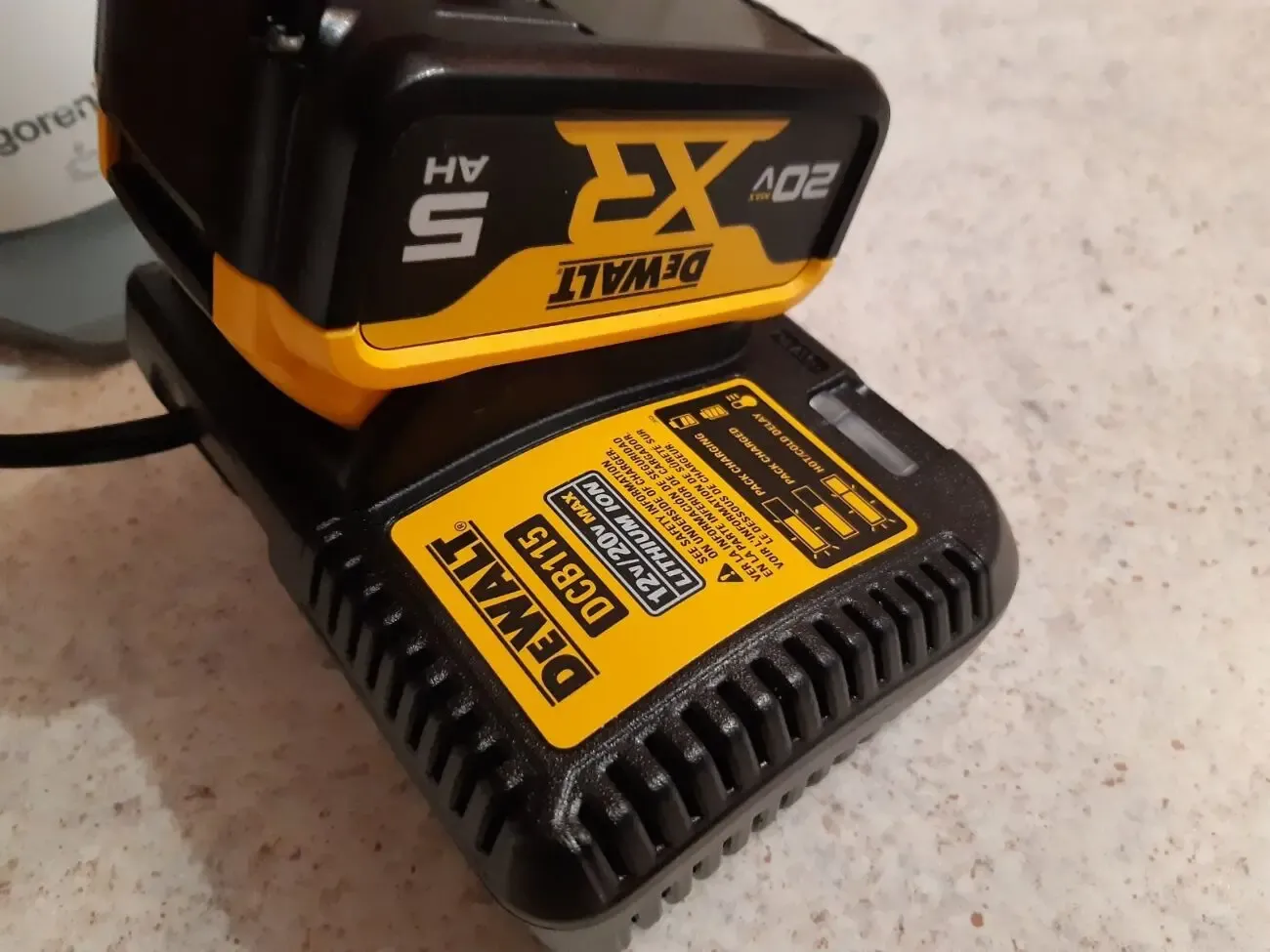 Аккумулятор Milwaukee DeWalt Bosch. Originsl.