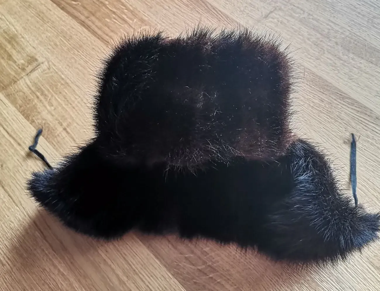 Шапка-вушанка норкова, 