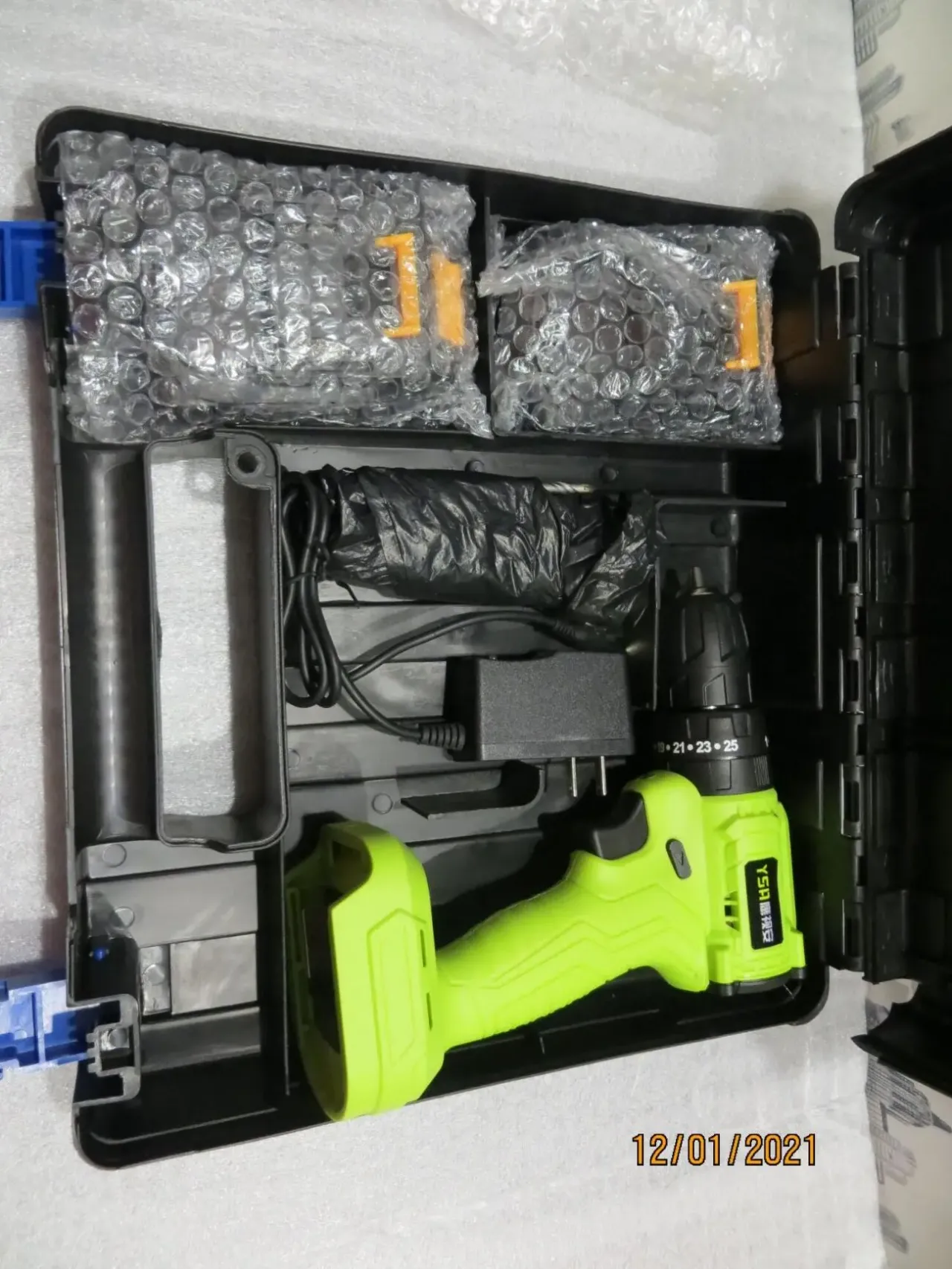 Бесщеточный ударный аккумуляторный шуруповерт 20В. 8