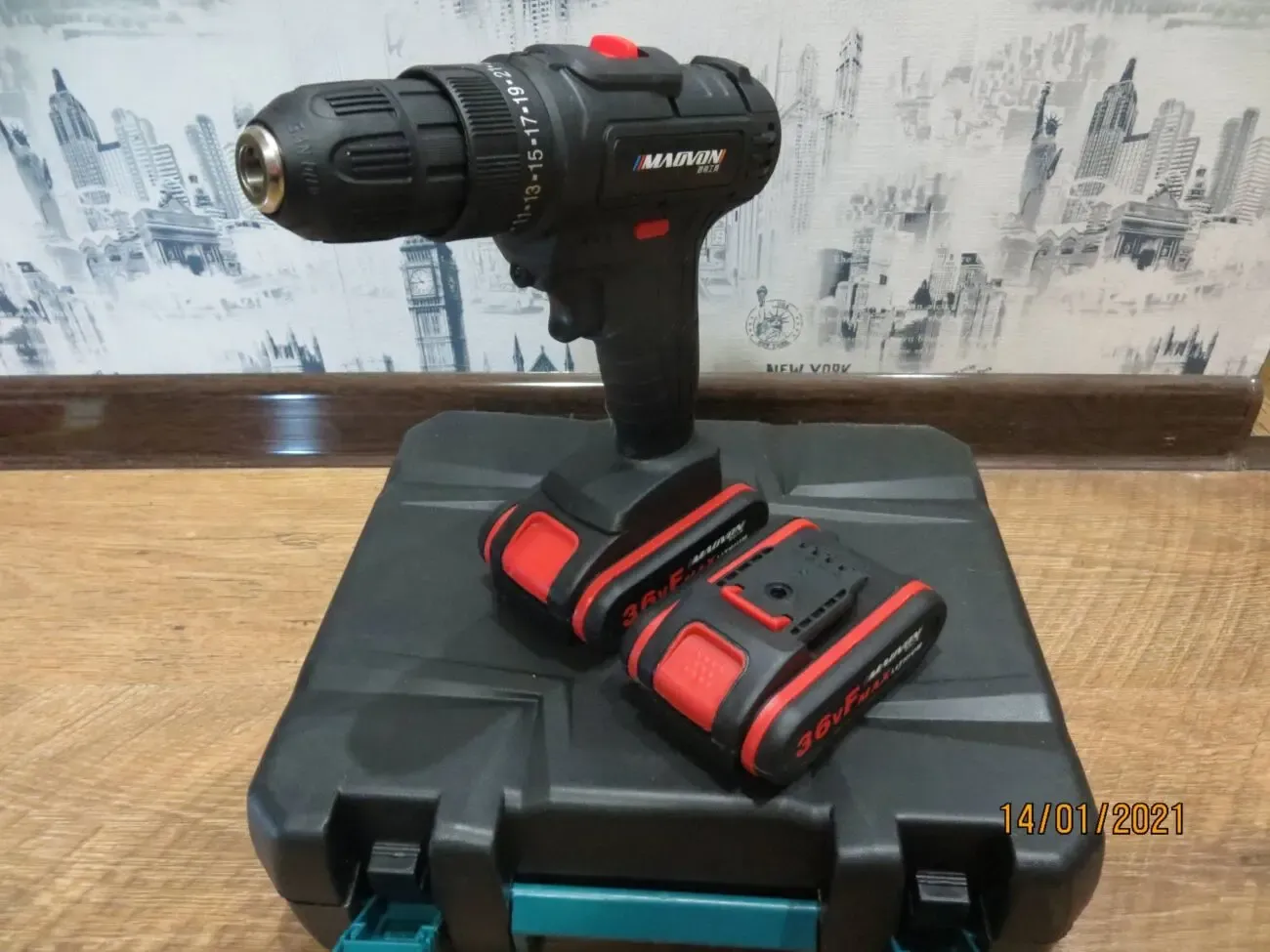 Акумуляторний шуруповерт MAOVON 36VF Li-ion з насадками 2