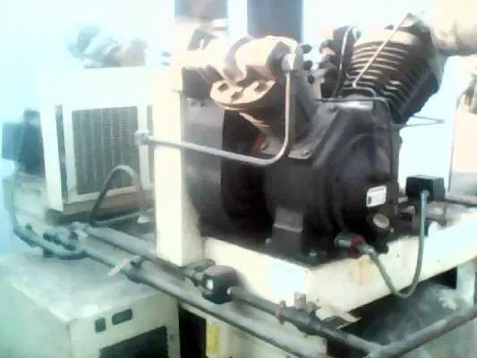 Компрессор повышенного давления 0,17/40