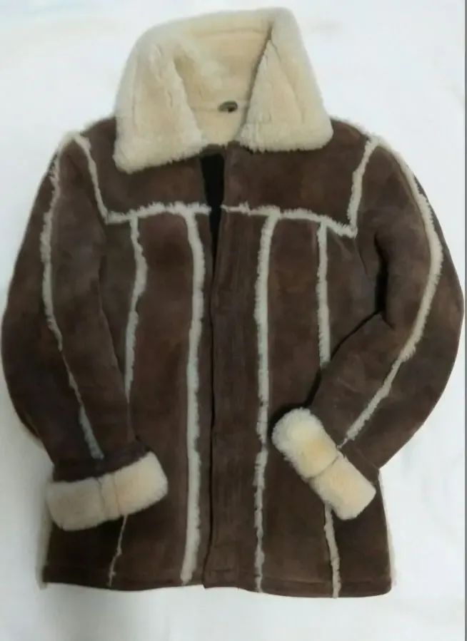 Натуральная дубленка из овчины, на ребенка 7-8 лет 3