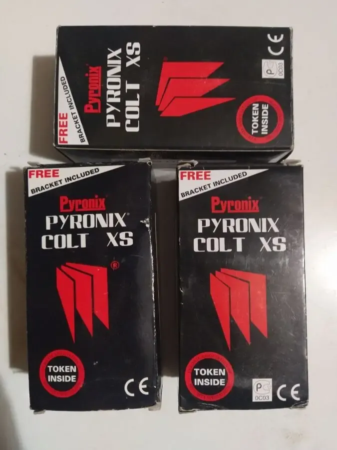 Инфракрасный датчик движения  PYRONIX COLT XS LS-100PI