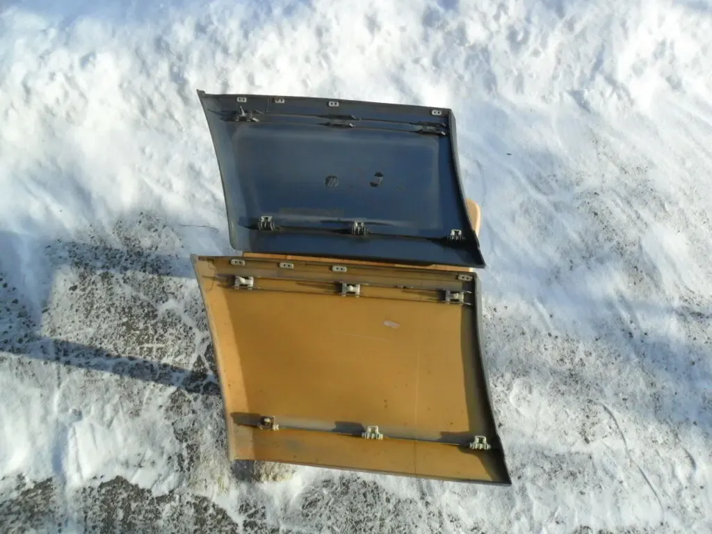 Mercedes 1246901440, Молдінг переднього крила Мерседес 124, оригінал 4