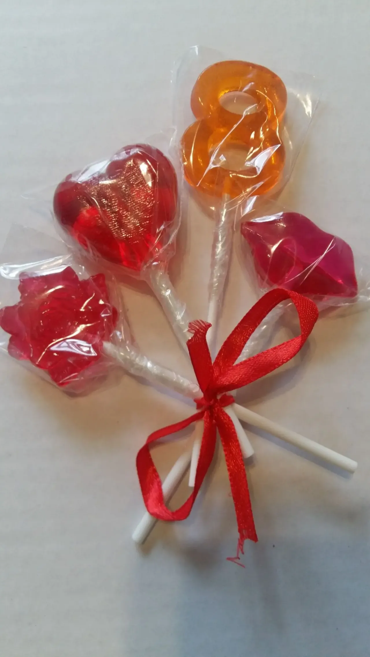 Леденцы на палочке к 8 марта (Сердце, губы, роза) 8