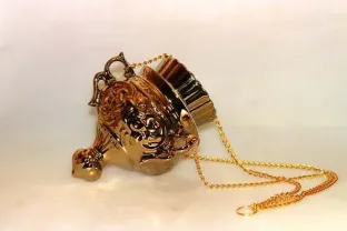 Керамическая лампада позолоченная подвесная