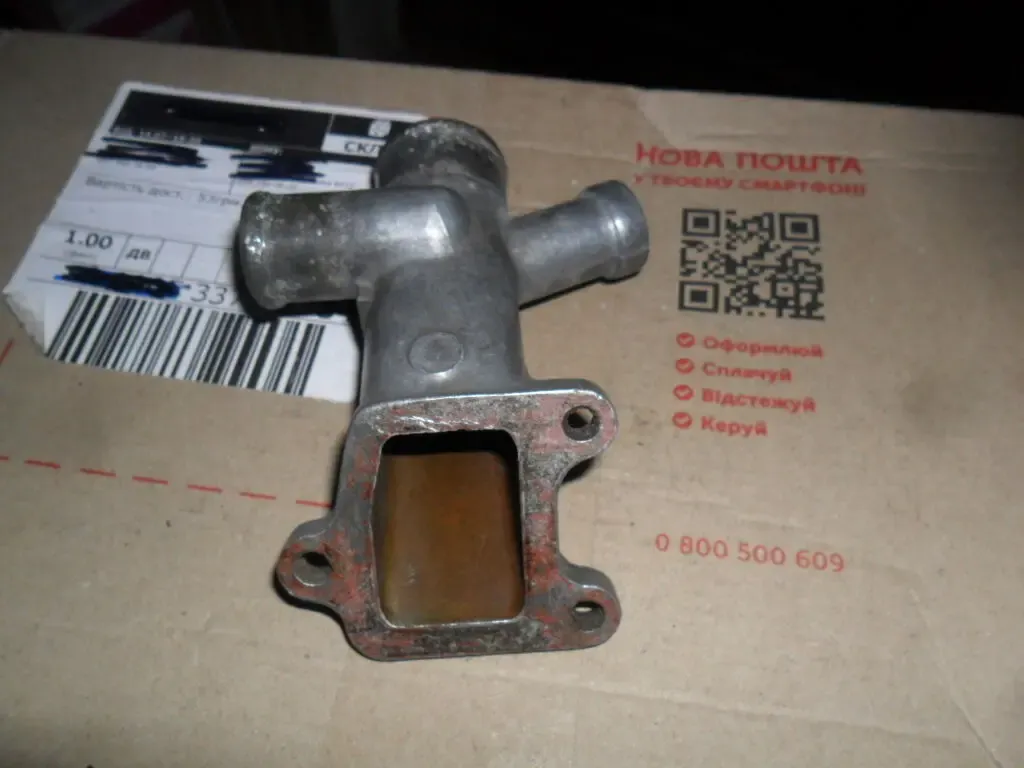 VAG 049121133, Фланец системы охлаждения Vw, Audi, оригинал 5