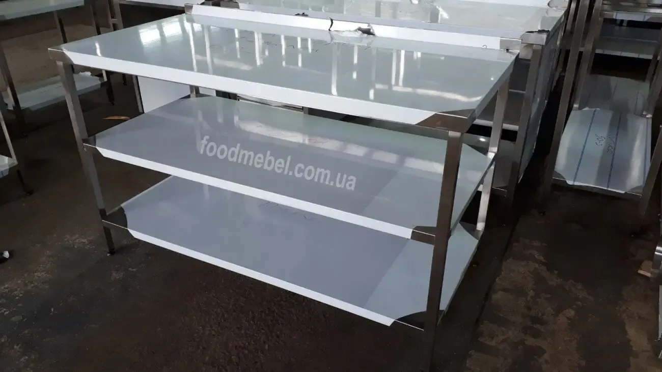 Стол с 2 полками бортом из нержавейки
