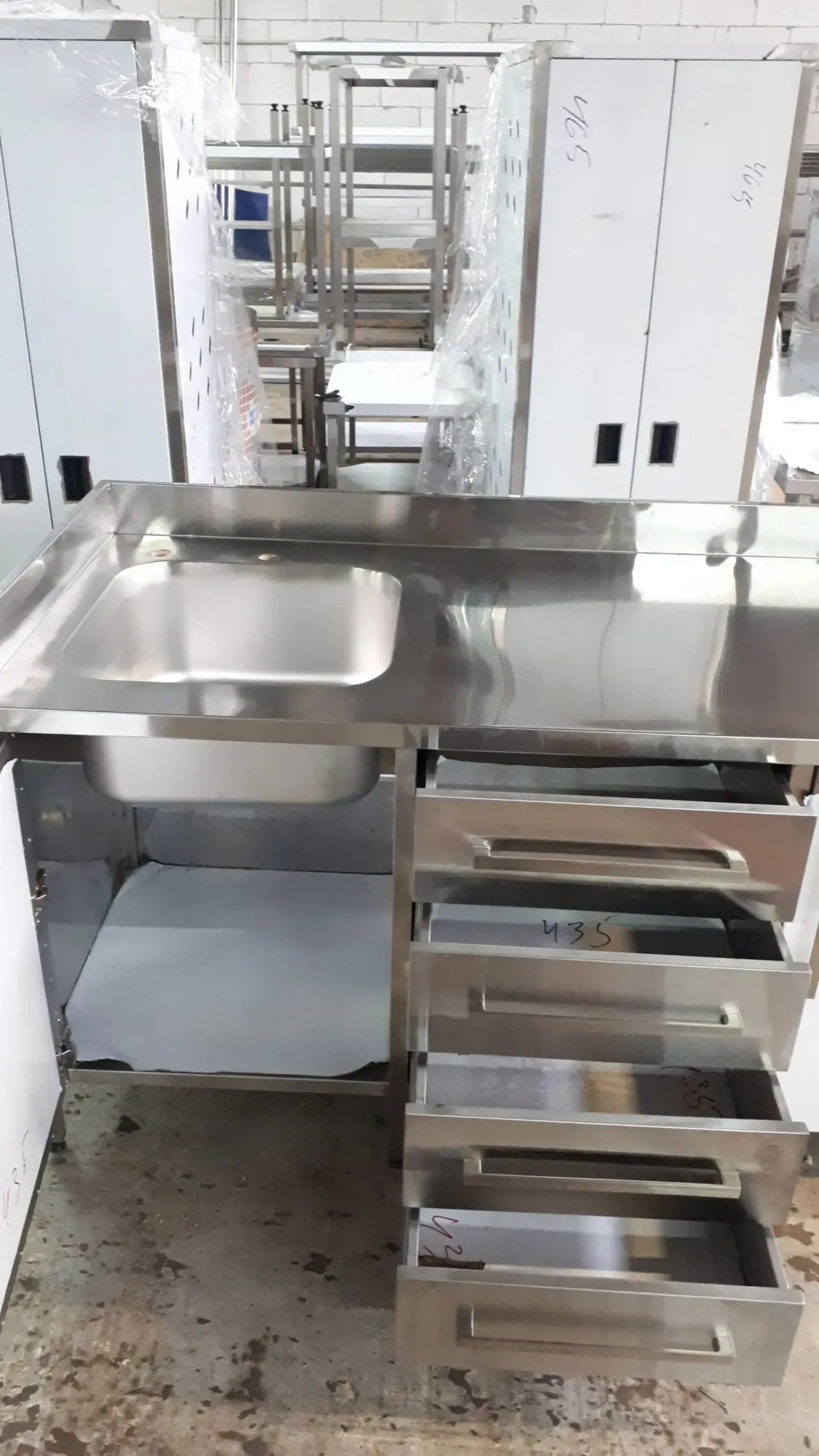 Тумба с мойкой 4 ящика из нержавейки 2