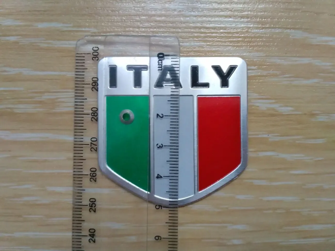 Наклейка на авто или мото Флаг № 6 Италии Алюминиевая 4