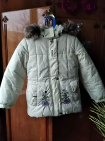 Курточка зимова