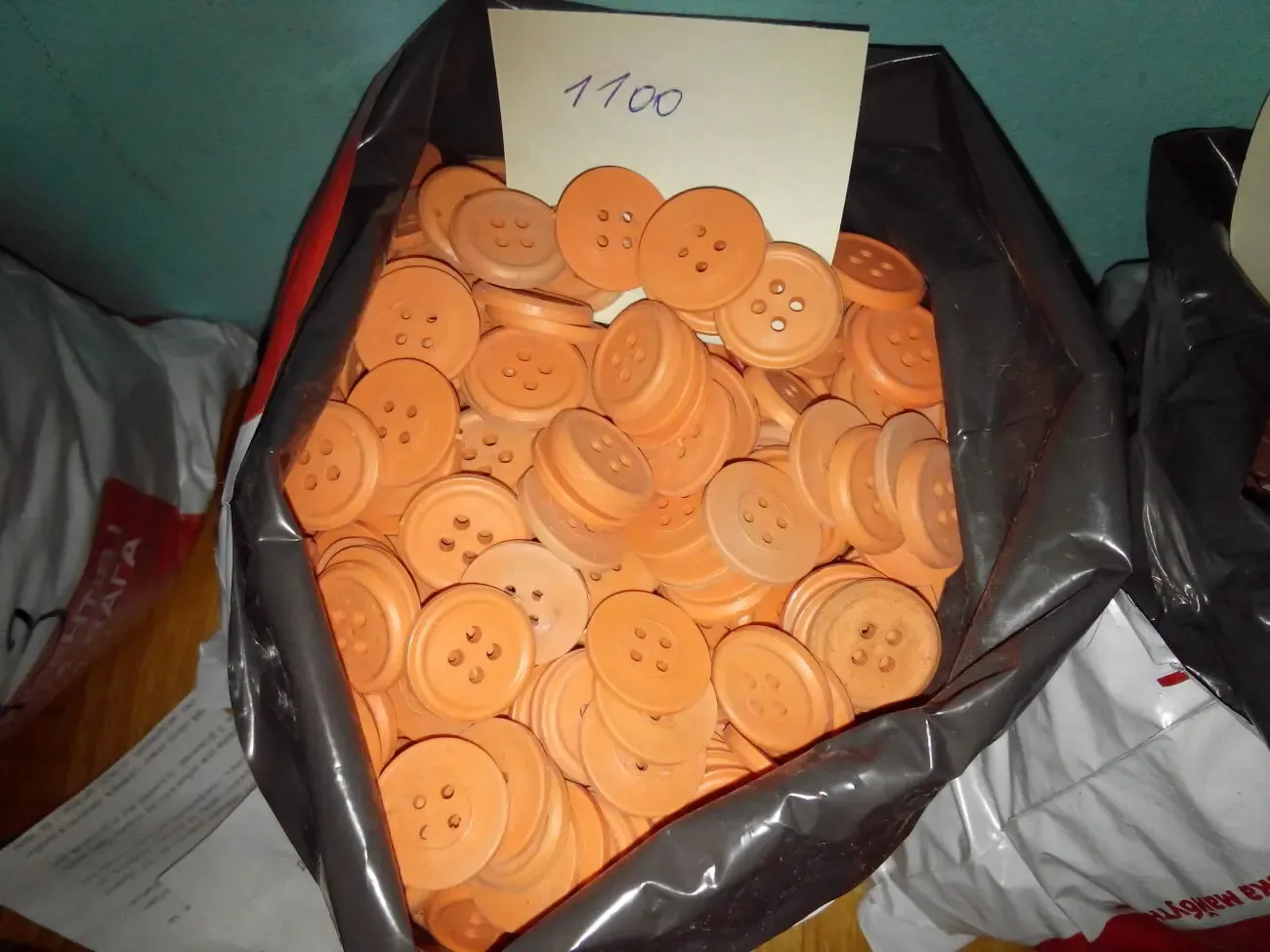 Пуговицы для различных видов спецодежды в цветовом ассортименте 5