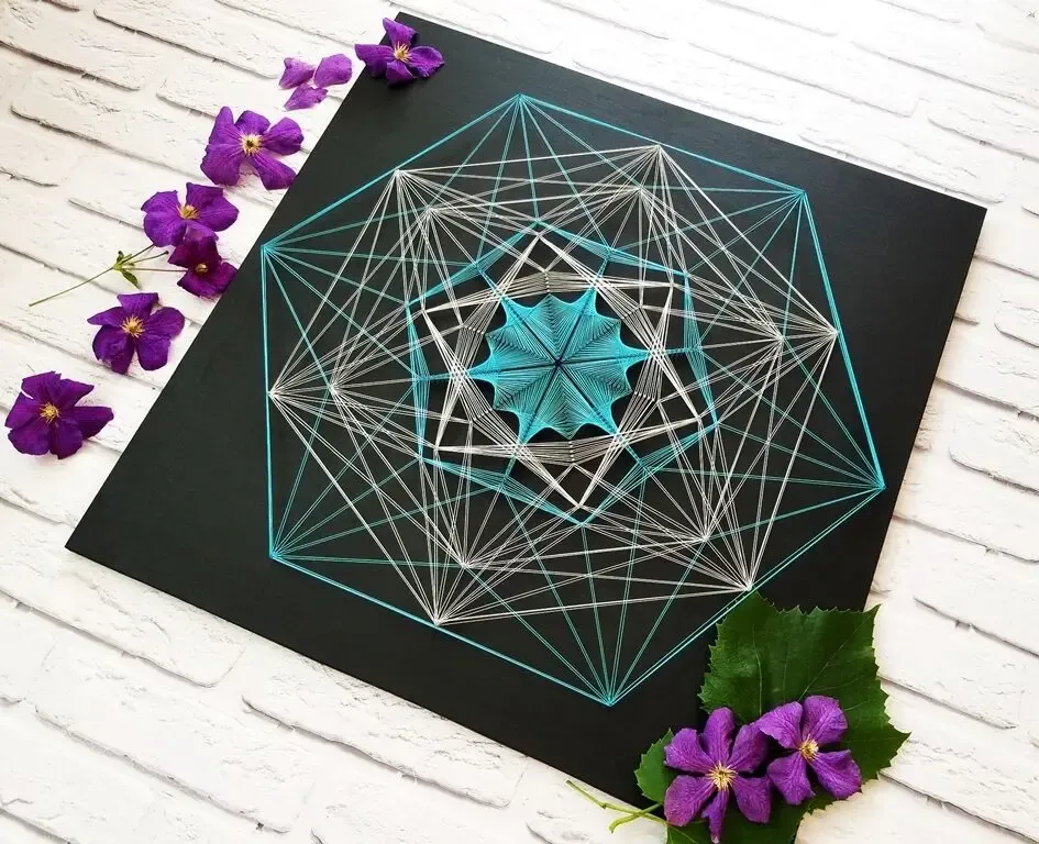 Стринг арт Кристалл, сакральная геометрия, черный декор, бирюза панно 2