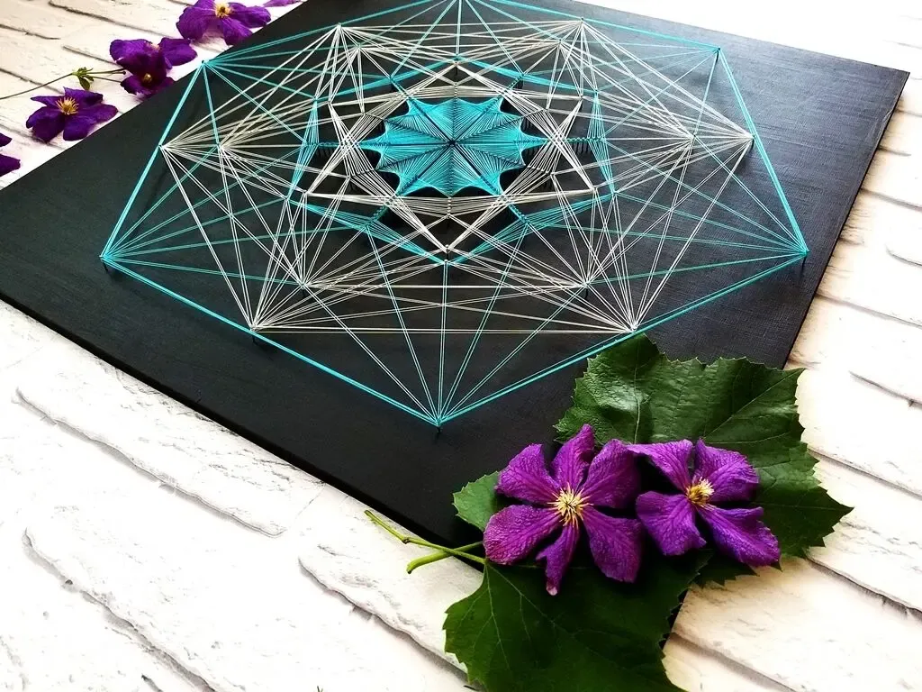 Стринг арт Кристалл, сакральная геометрия, черный декор, бирюза панно 6