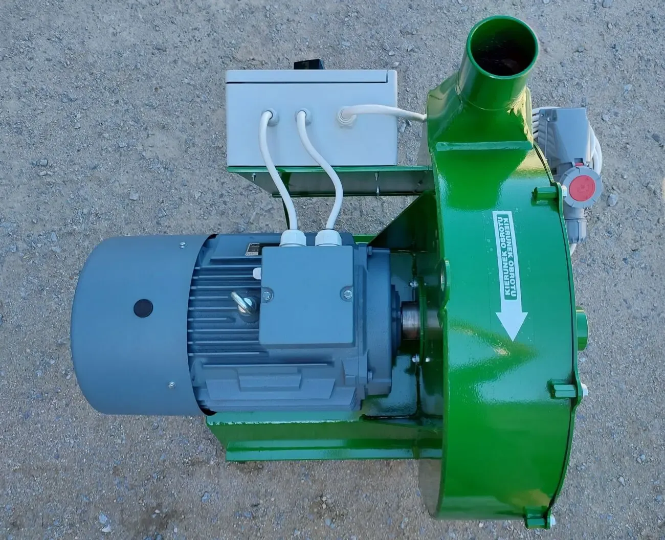 Комбикормовый мини завод, комбикормовая линия, зерноизмельчитель, 1200 9