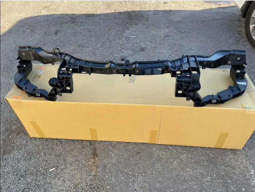 Фара капот бампер панель телевизор Ford Focus 2011-2014 запчасти фокус 8