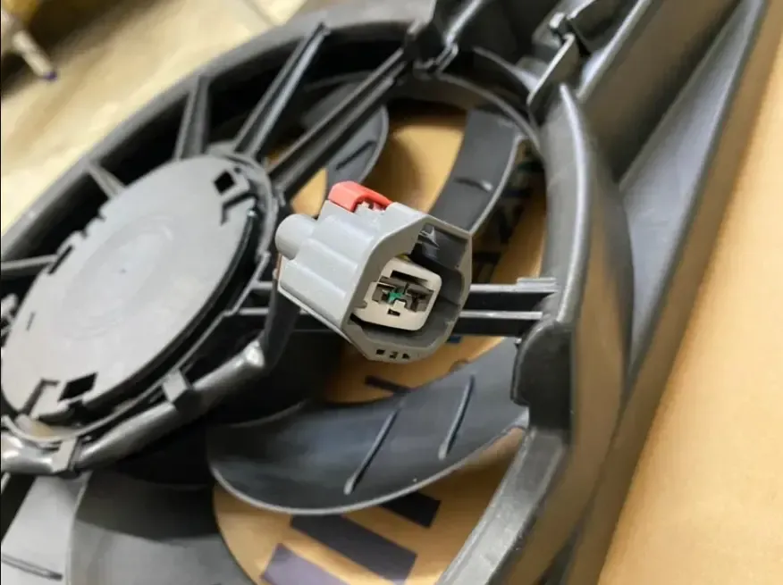 Жалюзи воздушный дефлектор Ford Focus 2015- фокус Жалюзи для Форд Фоку 6