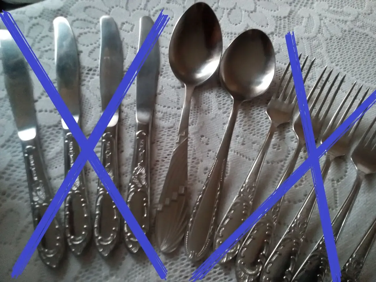 Столовая ложка чайные ложки вилка десертная прибор столовый 8