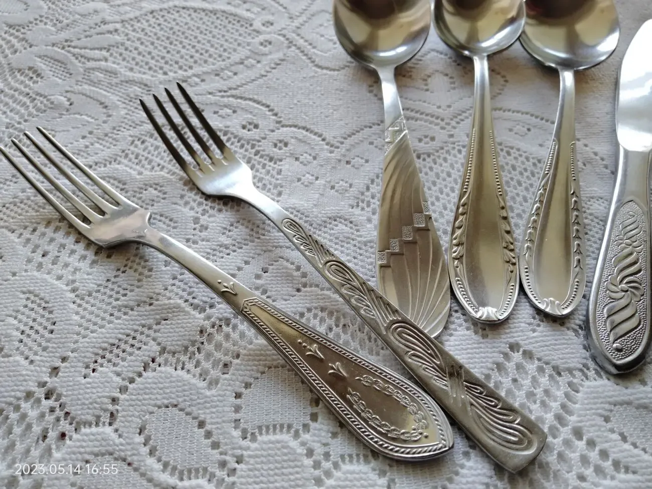 Столовая ложка чайные ложки вилка десертная прибор столовый 2